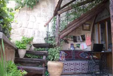 Hotel Naturels Cave House