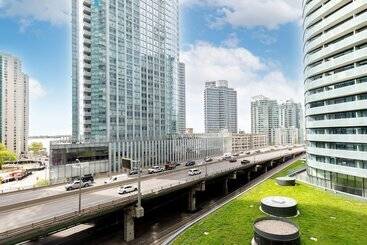 Turist apartmanları Downtown Toronto Condo Near Scotiabank Arena