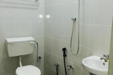 Hotel Lyaa Resthouse