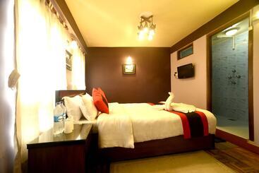 هتل Vajra Boutique