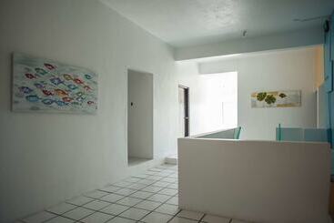 Отель Ocean Palms