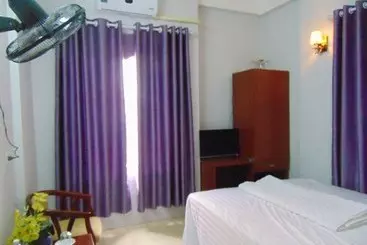 Huy Hoang Airport Hotel