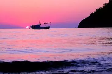 تختخواب و صبحانه Likya Adrasan