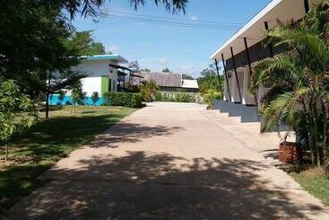 Hotel Ban Ninja Resort