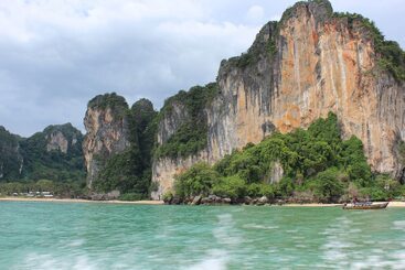 هتل Chill Out Bar And Bungalows