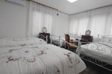 Jeju House Napulnapul Hostel