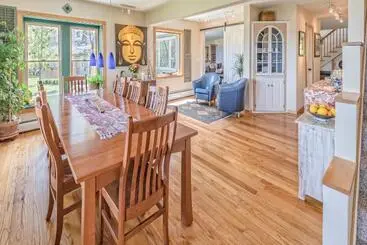 Moonshadow B&b