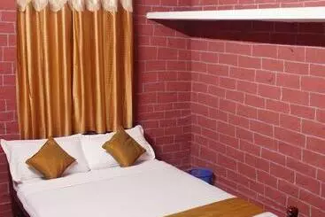 Hotel Salaams Raama Heritage Eco Village