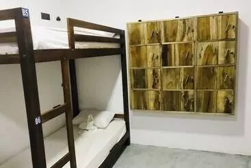 ユースホステル Backpackers Villa