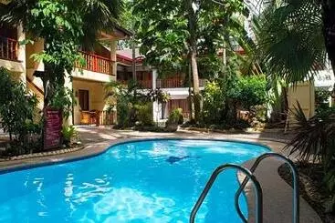 Hotel Alona Vida Beach Resort
