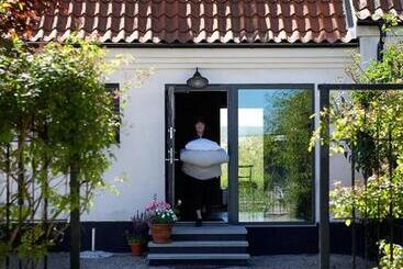 Aamiaismajoitus (B&B) örum 119