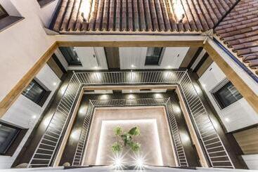 هتل Intelier Casa De Indias