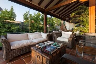 آپارتمان‌های توریست‌ها La Casa De Don Pablo