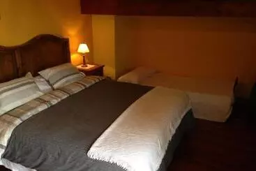 Majatalo La Wave Surf House