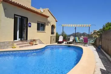 آپارتمان‌های توریست‌ها Chalet Cris