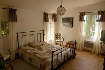 Pension Gites La Tulisse à Vaison La Romaine