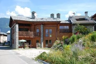 آپارتمان‌های توریست‌ها Chalet Darentasia