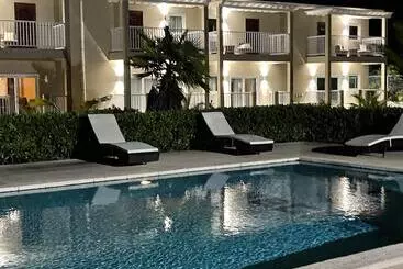 アパートメント Checkers Vacation Homes