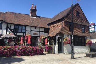 簡易ホテル The Good Intent