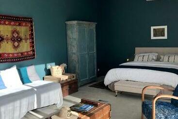 Pensione B&b Mas De Caustes