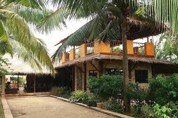 آپارتمانهای توریستها Malee Garden