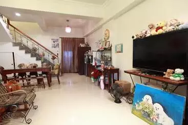 تختخواب و صبحانه Beauty Home Homestay