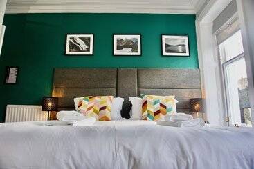 Bed and Breakfast Greystoke House