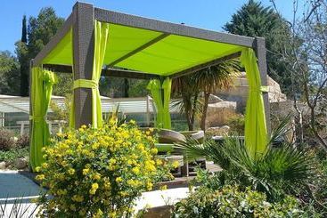 ベッドアンドブレックファースト Chambres D Hôtes L Eveil Des Sens