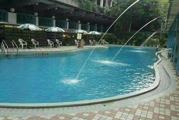 هتل Yisian Hot Spring