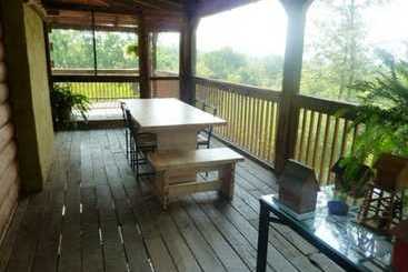 Dom Shenandoah Lodge