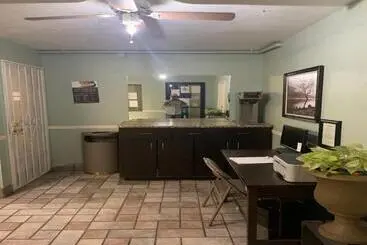 モーテル Palms Inn & Suites
