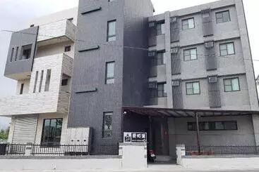 تختخواب و صبحانه Eiding Castle