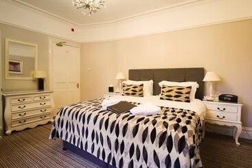 Bed and Breakfast Dene House Guest House