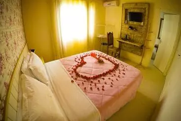 Hotel Pousada Das Flores Upserra