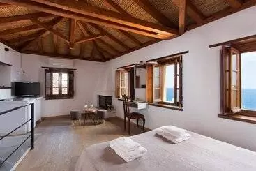 Pension Kalnterimi Guesthouses