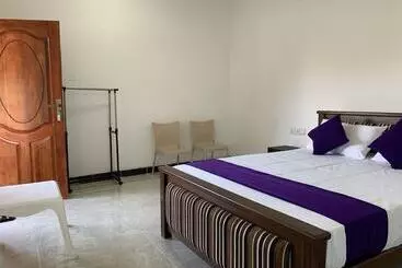 Bed and Breakfast Palm View Inn Nilaveli