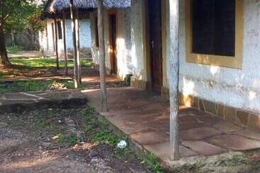 Wasini Dolphin Divers Lodge   Hostel