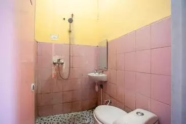 Hotel Reddoorz Syariah At Antasari Lampung 3
