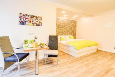 شقة فندقية Weyher Apart