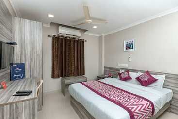 هتل Oyo 17157 Pearl Guest House