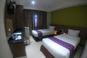 Hotel Panorama Summit