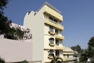 호텔 Collection O Park Heights Banjara Hills Near Gvk One Mall