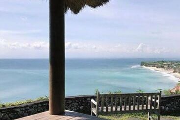 Pensione Romeo Beachfront Bungalow