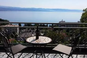 آپارتمان‌های توریست‌ها Villa Allegra