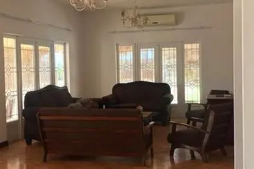 آپارتمان‌های توریست‌ها Villa Sarbel