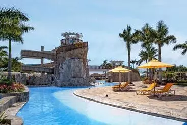 Hotelli Crusoe Cabins Casobe