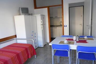 Daire Residence Pineda