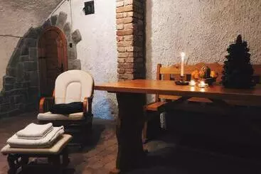آپارتمان‌های توریست‌ها Apartments Hradný Mur