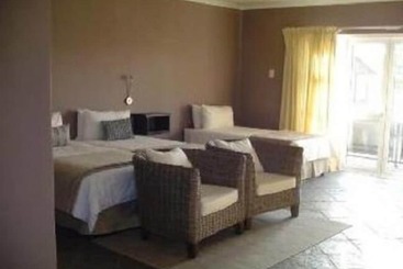 مبيت وإفطار Mount Lodge Humewood