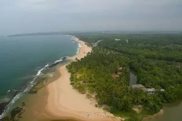 Pensjonat Eco Cabanas Marakolliya